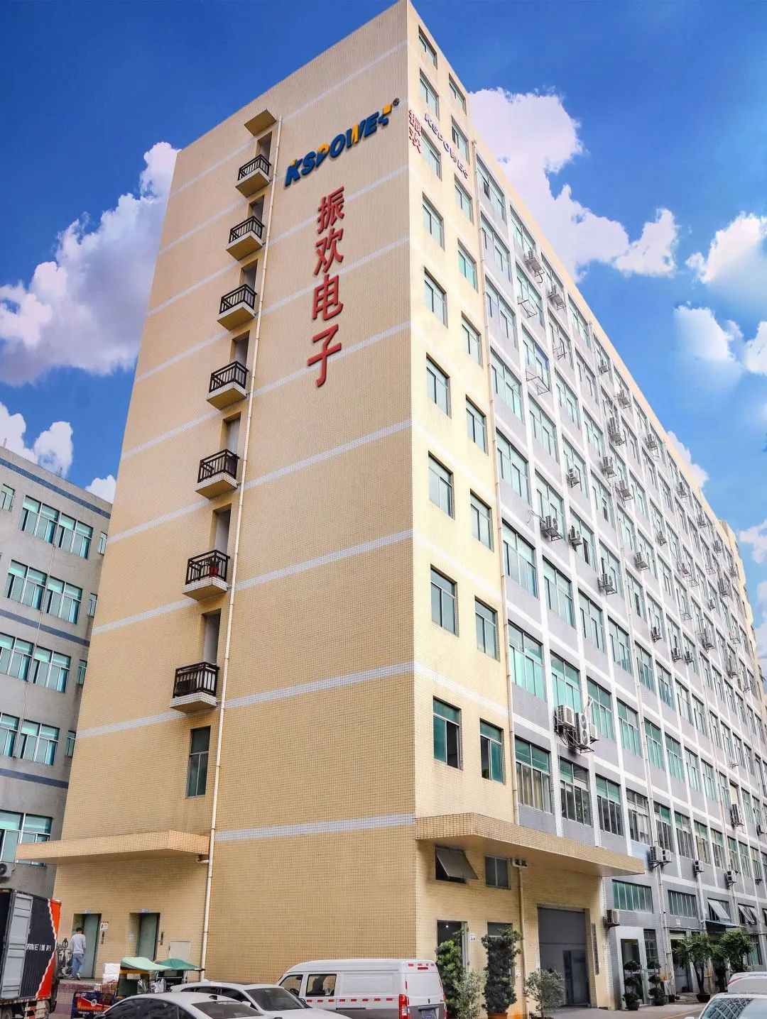 1686965223932363.jpg 640.jpg